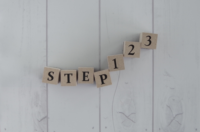 STEP123と書かれたブロック